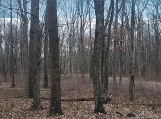Chestnut Dr, Lehighton, PA 18235