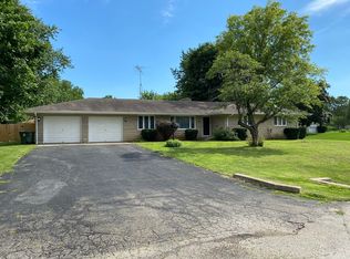 1105 Tracy Dr, Morris, IL 60450