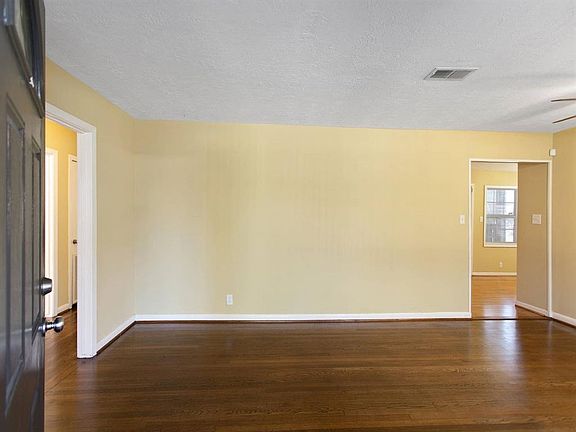 Entrance to Living Room