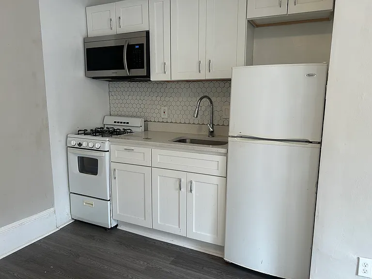 3431 Spring Garden St #L1 — Photo 10