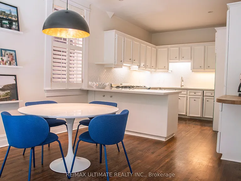 25 Chicora Ave — Photo 4