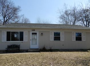 120 Creekside Dr, Bolingbrook, IL
