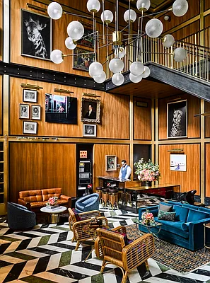 Rented by Greystar | media 9