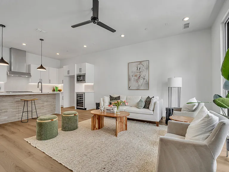 3612 San Jacinto St #101 — Photo 19