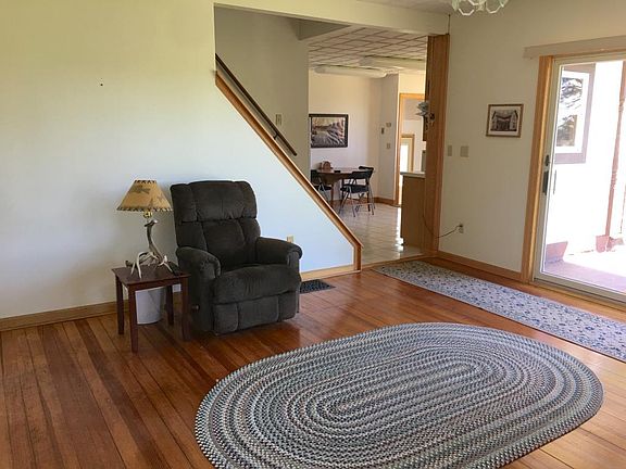 5th image of 11320 760th Ave