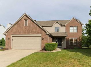 8660 Woodstone Dr, Indianapolis, IN