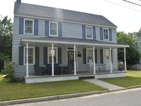 34 Pennington Ave, Mays Landing, NJ 08330