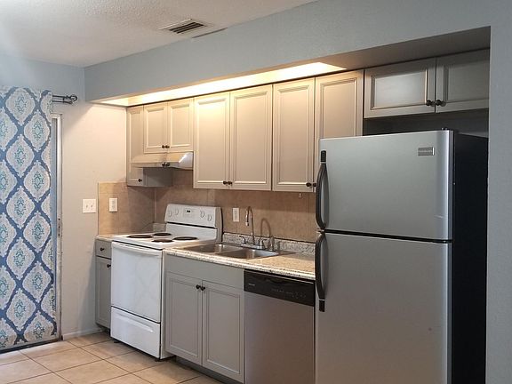 2nd image of 15672 Waverly St APT A