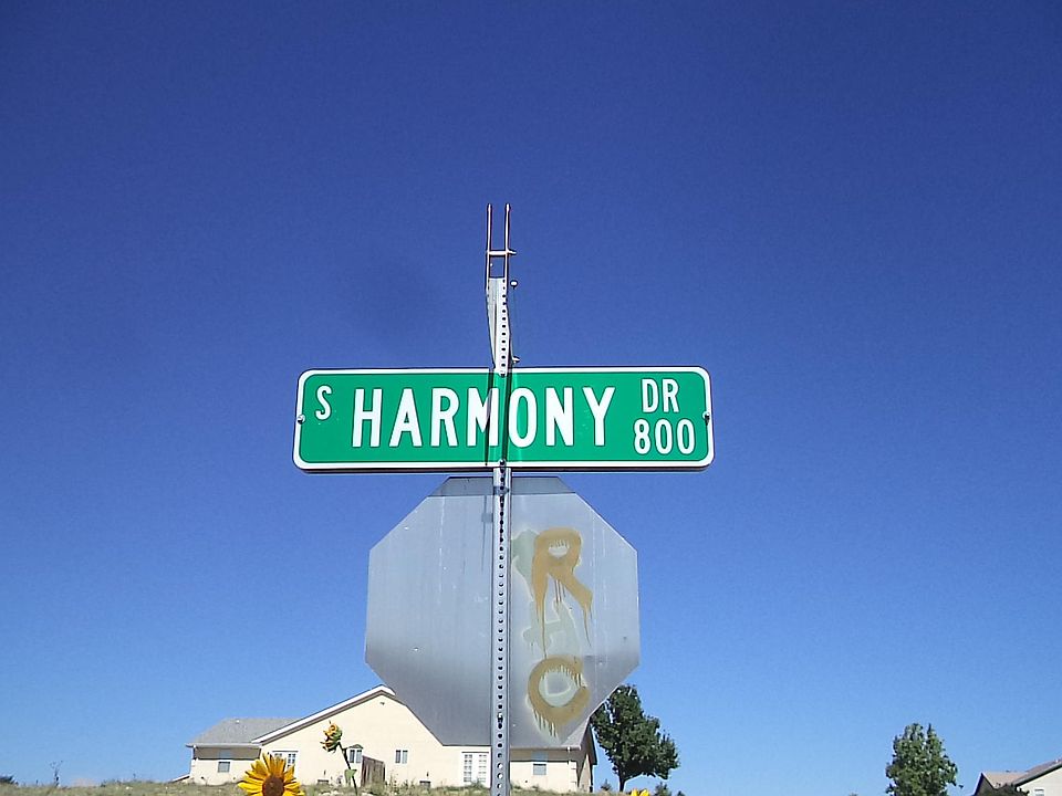 1st image of 815 S Harmony Dr