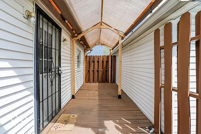 945 Cecil Ave — Photo 26
