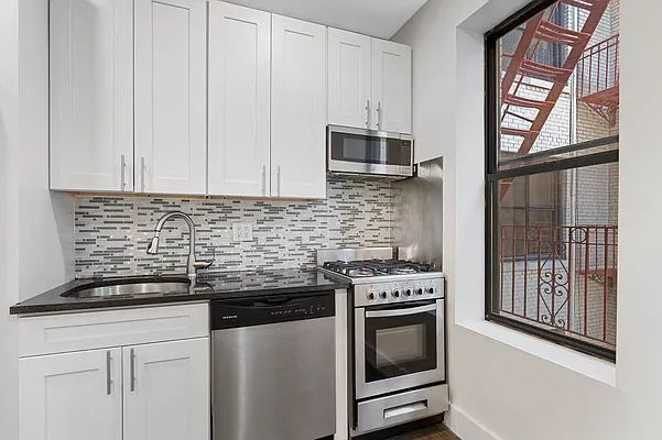 Rented by REAL New York | media 13