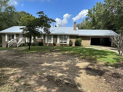 1st image of 352 Mountain Creek Dr