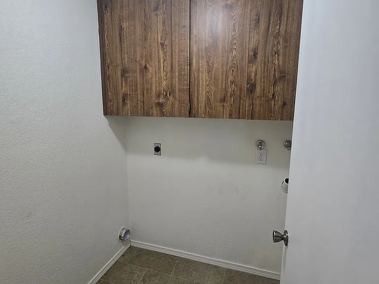 6624 McKinley Ave — Photo 8