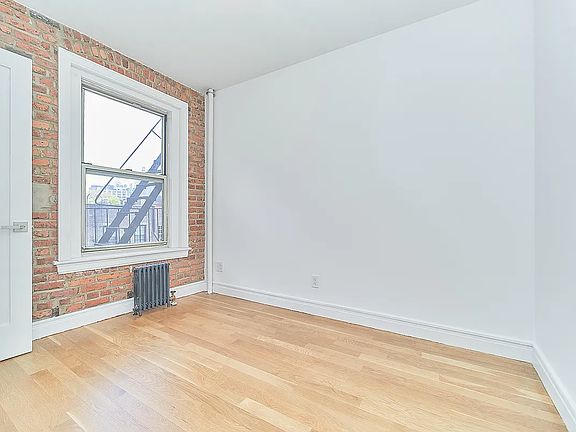 5th image of 42 Grove St APT 2E