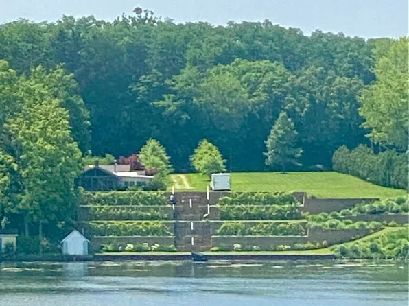 10375 S Chapin Ln, Berrien Springs, MI 49103