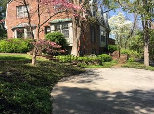 34 Arrowhead Rd, Indian Hills, KY 40207