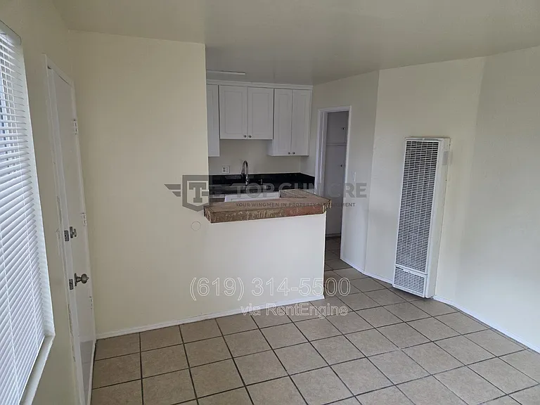 2875 Broadway #3 — Photo 10