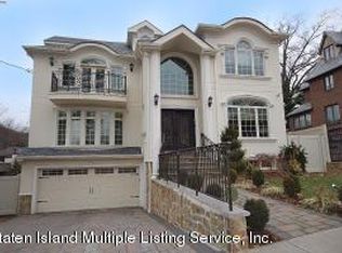 146 Ridge Ave, Staten Island, NY 10304