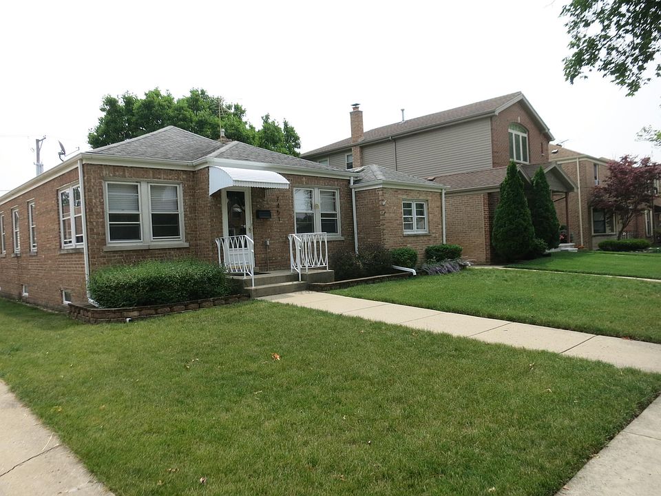1st image of 7451 N Oketo Ave
