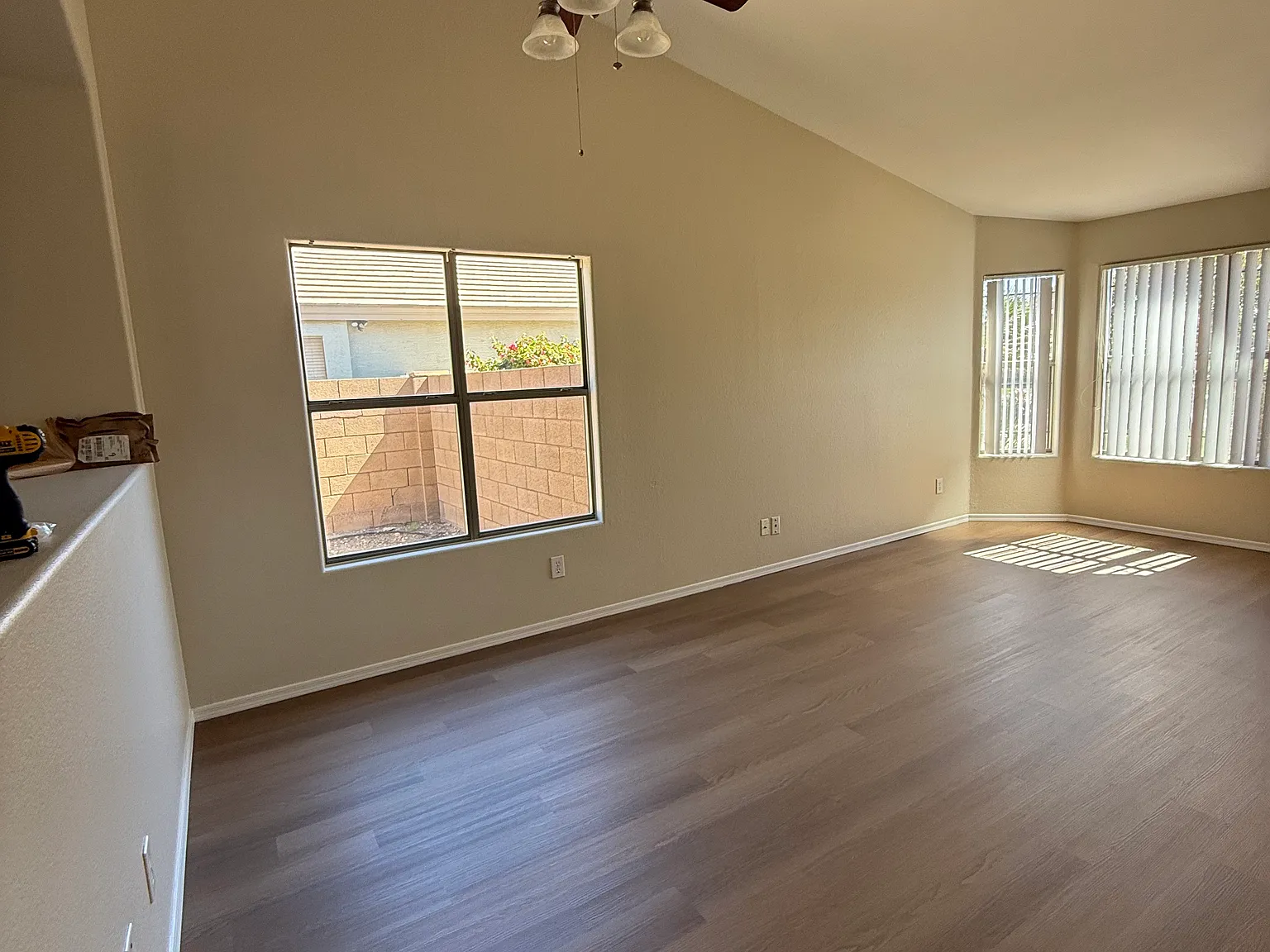 3 bed, 1669 sqft, $2,300 — Photo 1