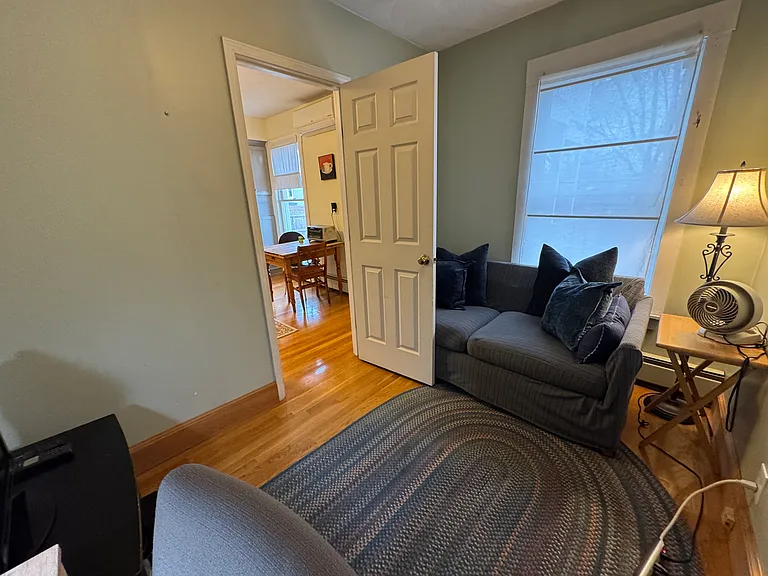 50 Jeffries St #2 — Photo 12
