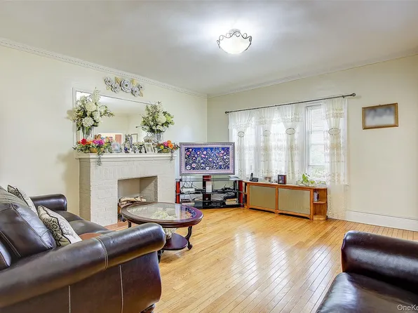 161-10 84th Avenue image 9 of 44