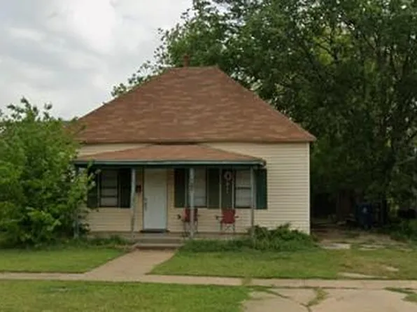 211 W Main St, Edmond, OK 73003