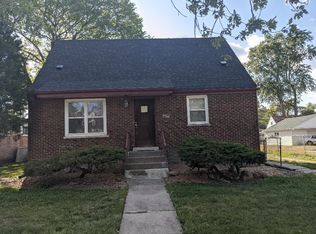 17540 Roy St, Lansing, IL 60438