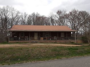 958 Union Ridge Ln, Bloomington Springs, TN 38545