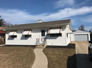 8409 14th Ave, Kenosha, WI 53143