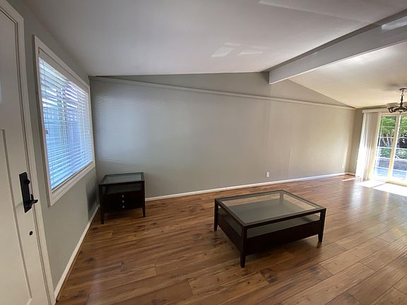 4th image of 1087 Candlewood Ave