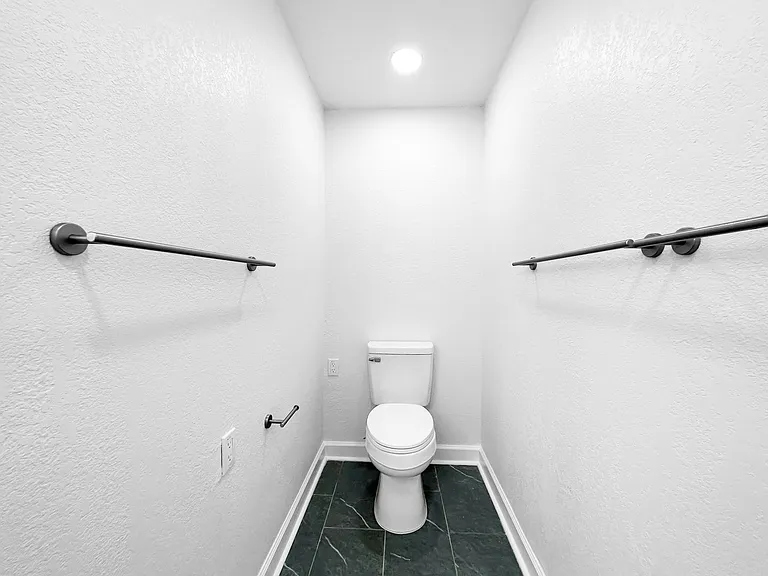 349 La Hacienda Dr — Photo 18
