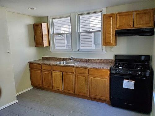 1st image of 67 Lindsley Ave #1A