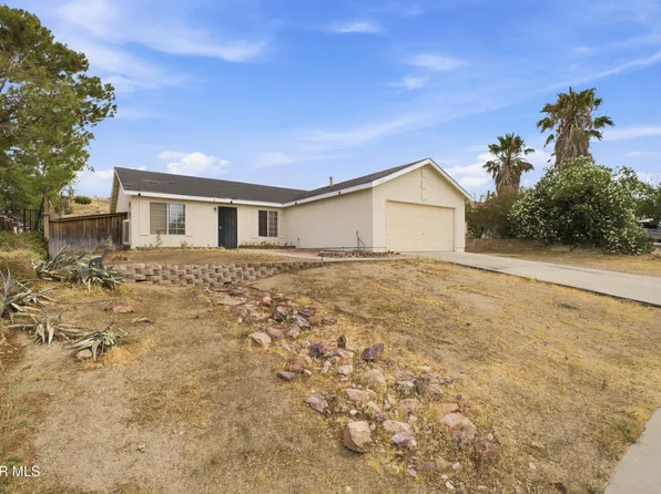 1325 Bradford Ave, Rosamond, CA 93560