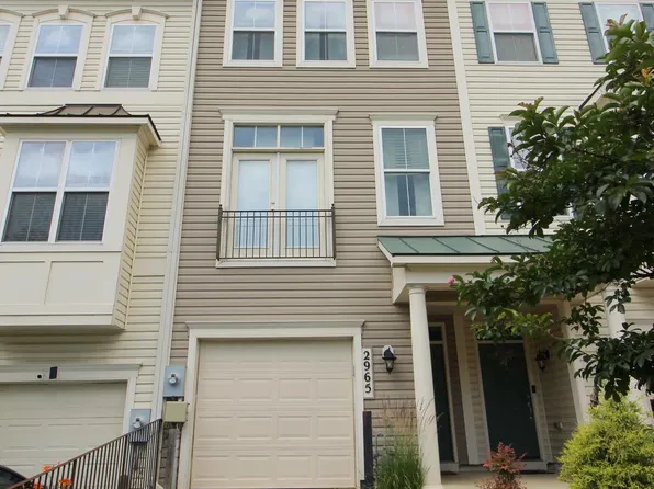 2965 Chinkapin Oak Ln, Woodbridge, VA 22191