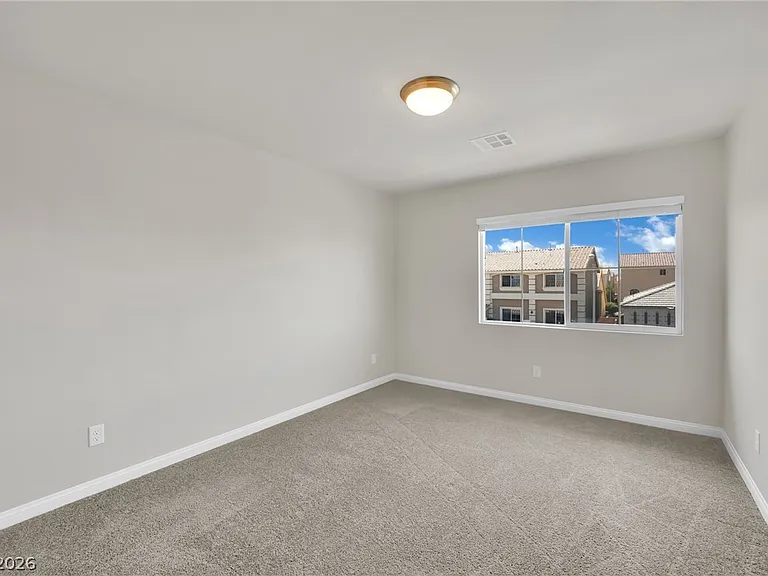 9770 Hawk Crest St — Photo 38