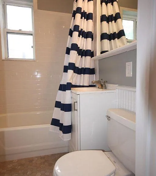 15 Park Vale Ave #11 — Photo 8