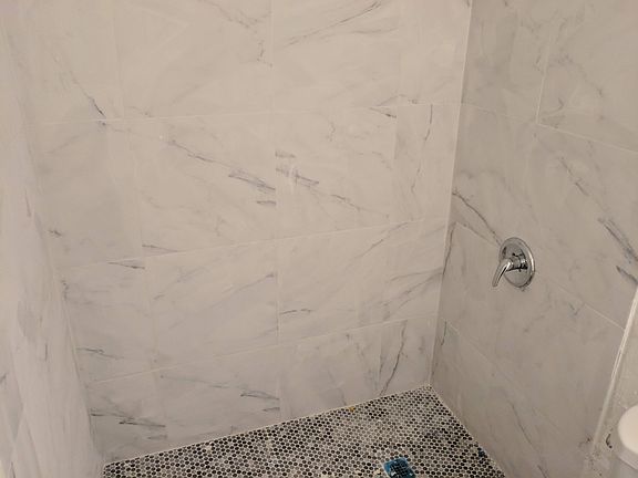 5th image of 150 Nw 7th St #1-2