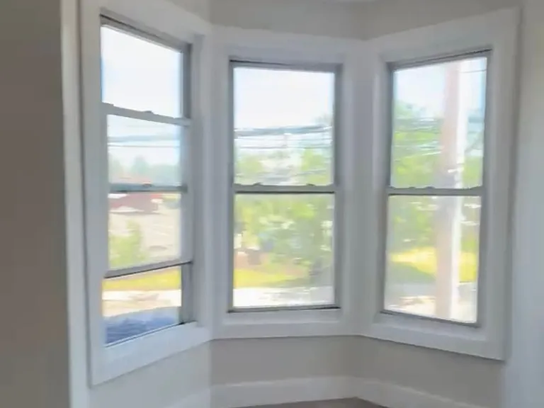 352 Bergen St #2 — Photo 7