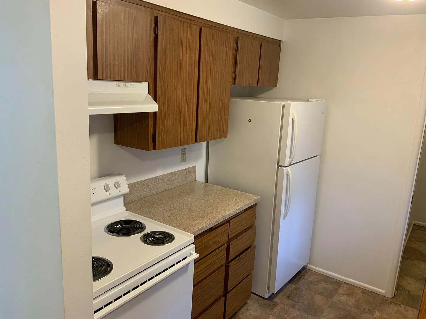 3 Bedroom, 2 Bathroom off Norkenzie Rd. — Photo 4