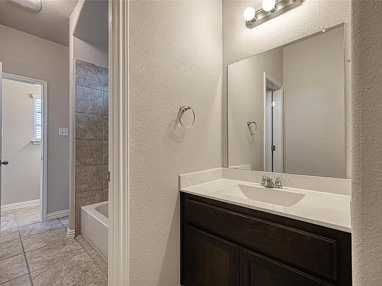 19916 Chayton Cir — Photo 11