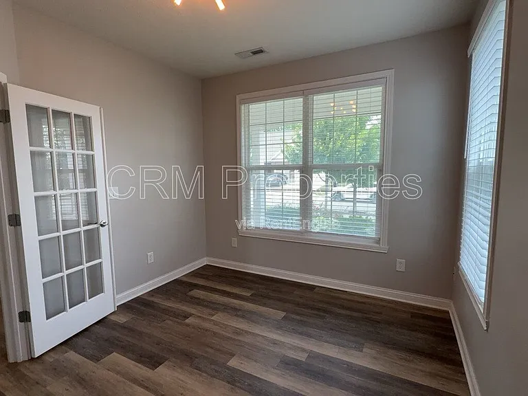 6311 Burgin Dr — Photo 9