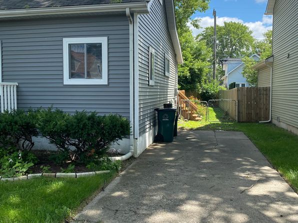 3744 Oakshire Ave, Berkley, MI 48072