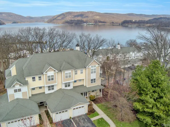 614 Viewpoint Terrace, Peekskill, NY 10566