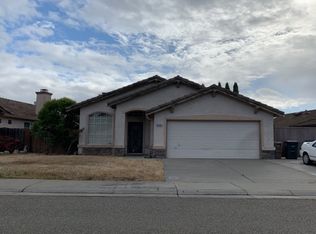 8443 Patmon Dr, Elk Grove, CA 95624