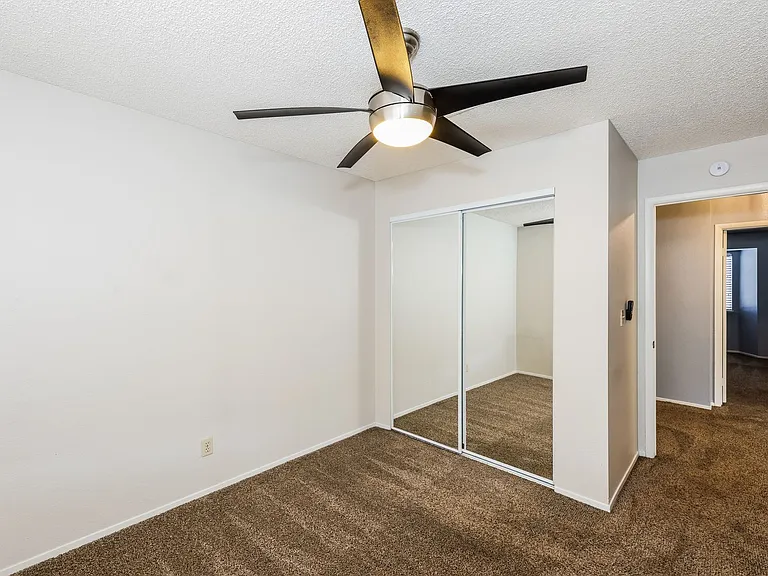 1780 Yellowwood Dr — Photo 19