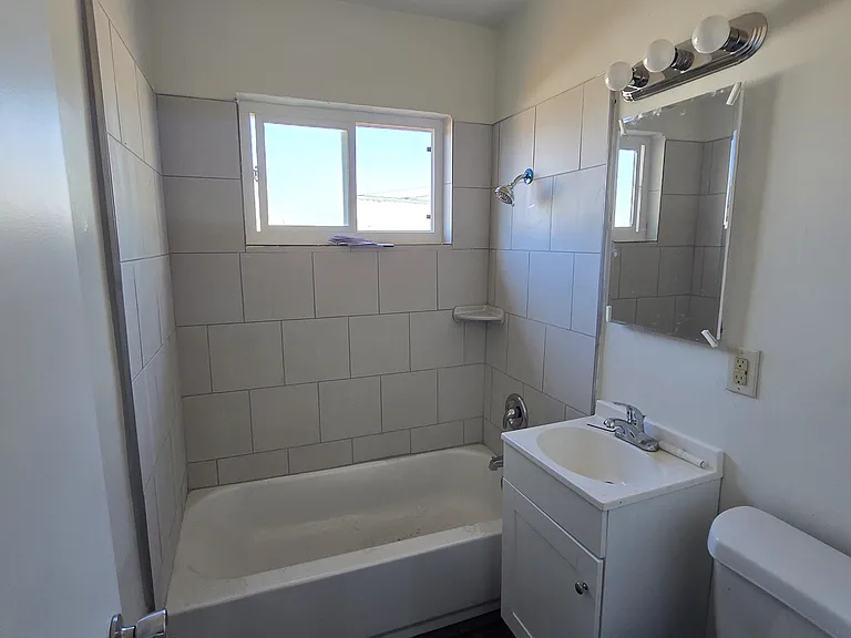 2710 Fern Way — Photo 9