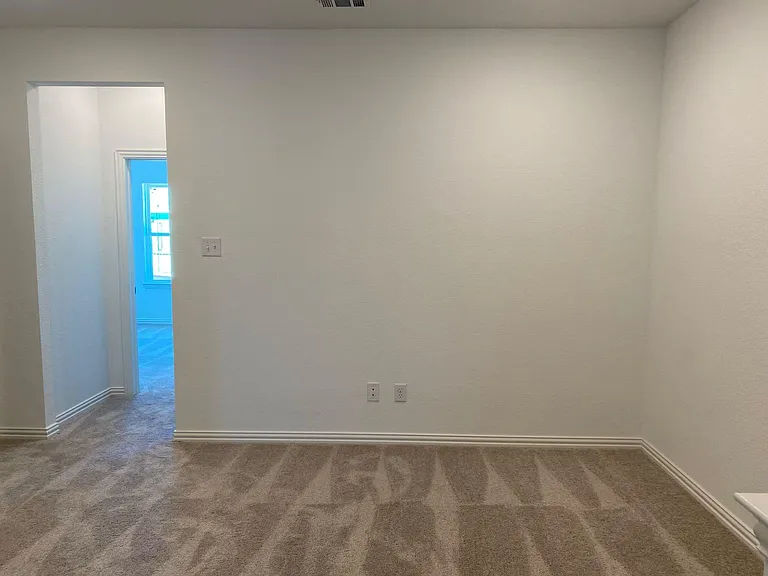 9947 Michael Irvin St — Photo 11