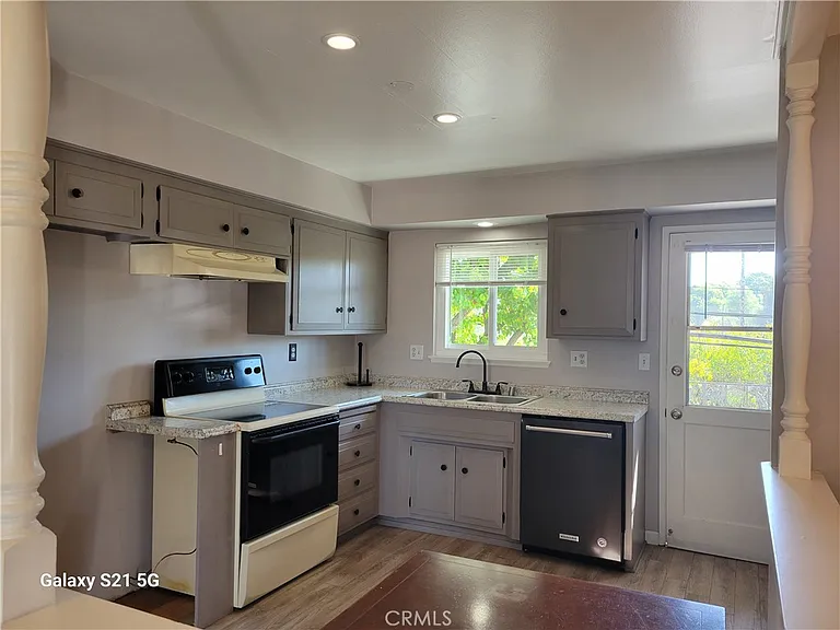 16862 Coach Ln — Photo 8