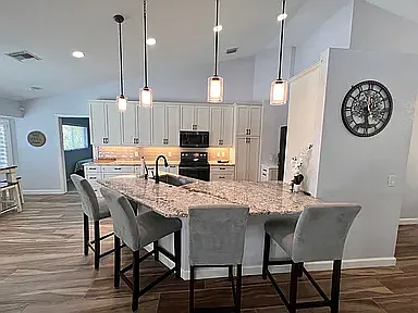 3 bed, 1700 sqft, $6,000 — Photo 4